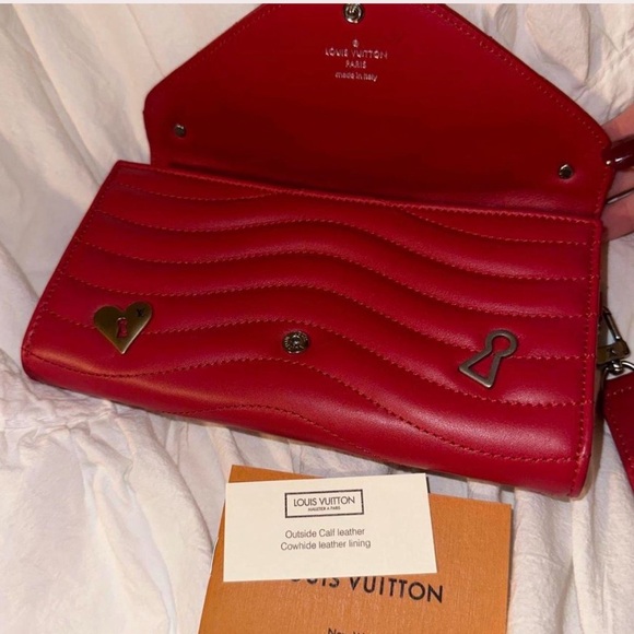 Louis Vuitton New Wave Calfskin Long Wallet - Picture 4 of 10